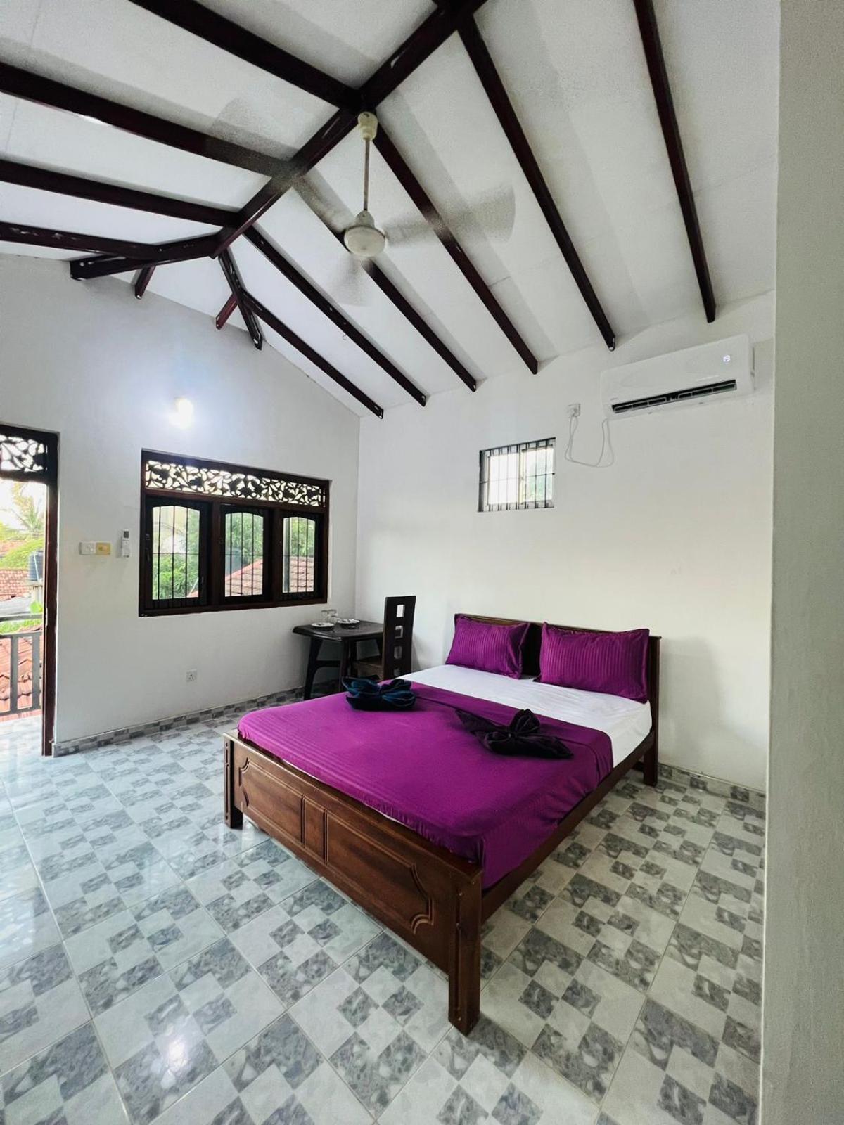 Honey Beach Hostel Negombo Luaran gambar
