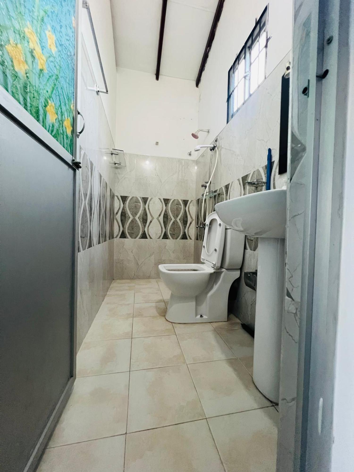 Honey Beach Hostel Negombo Luaran gambar
