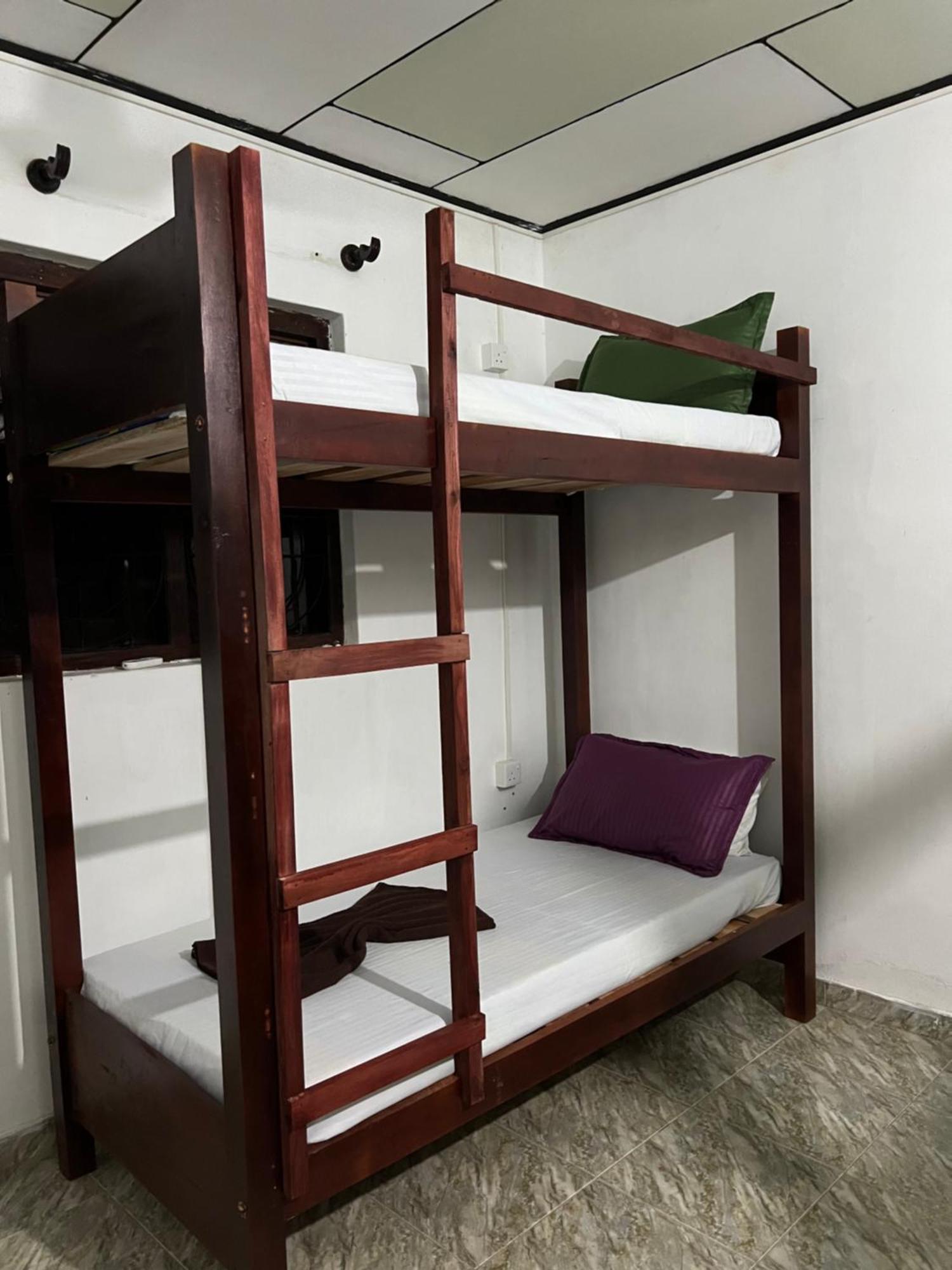 Honey Beach Hostel Negombo Luaran gambar