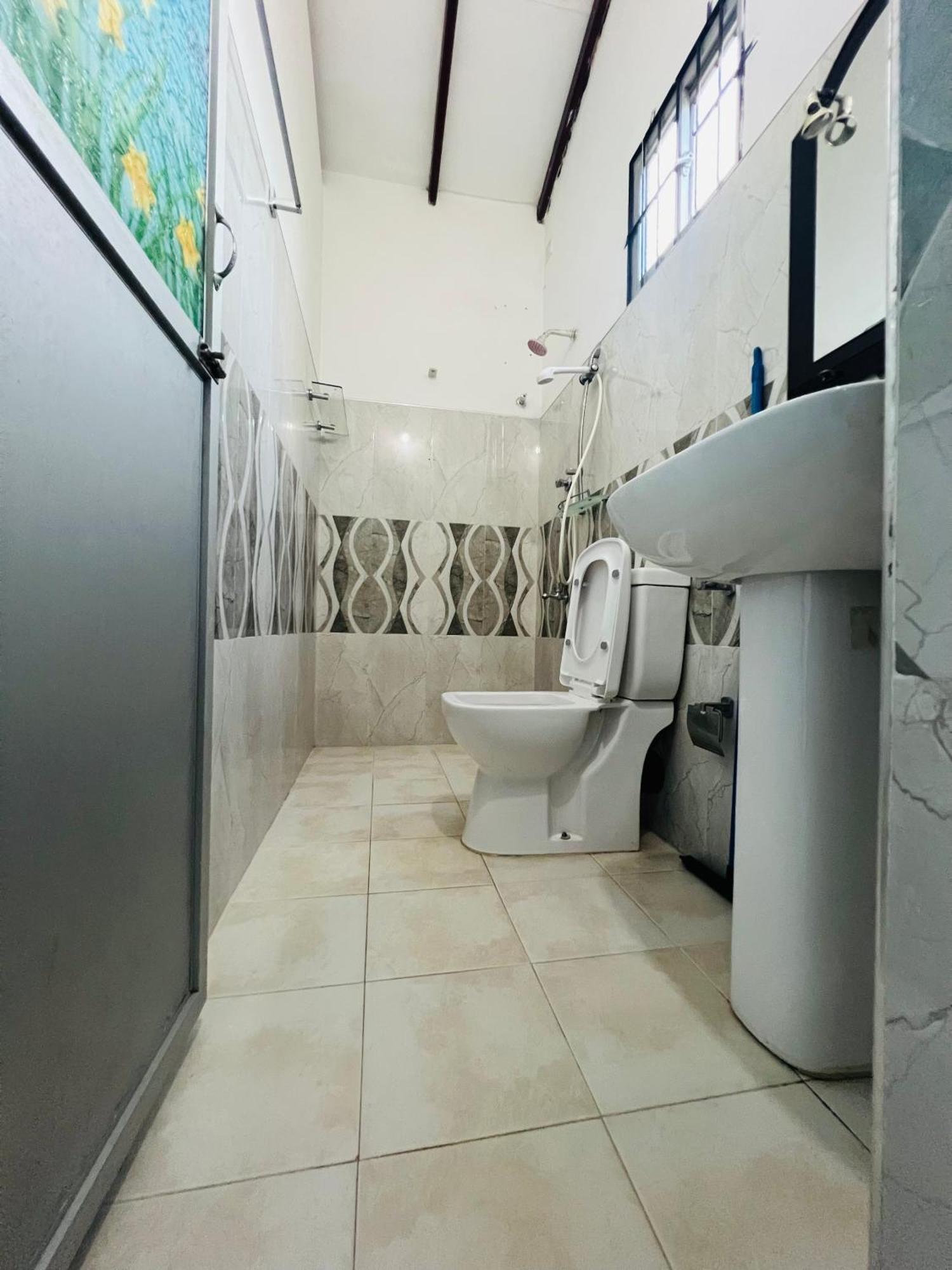 Honey Beach Hostel Negombo Luaran gambar